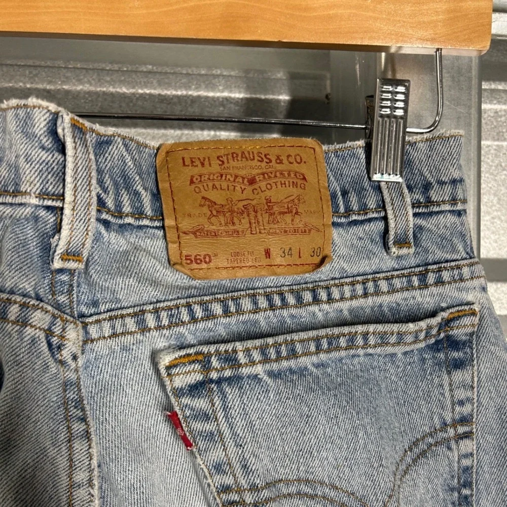 VINTAGE Levis 560 Jeans Mens 34x30 Blue Loose Fit Tapered Light Wash Streetwear